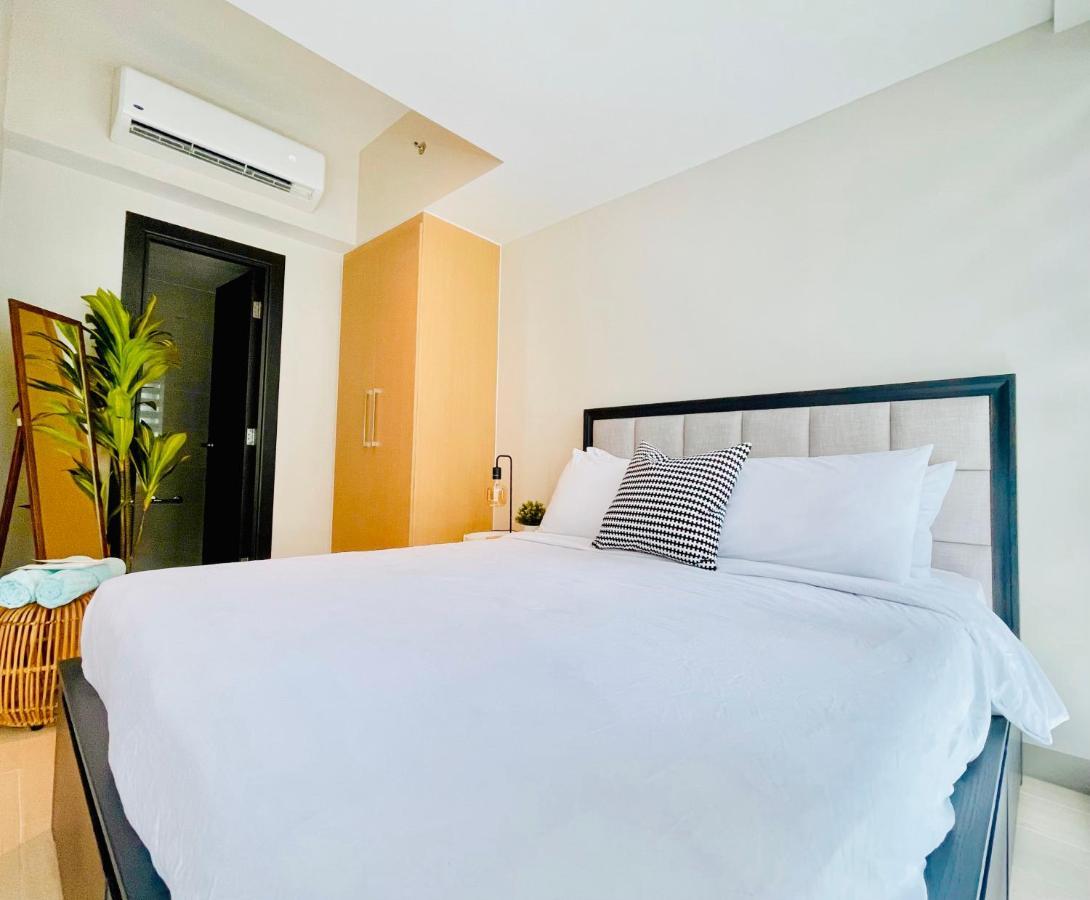 Uptown Parksuites Bgc Taguig Exterior photo